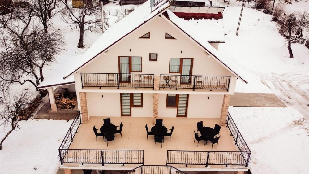Pensiunea Hai In Maramures Birsana Bagian luar foto